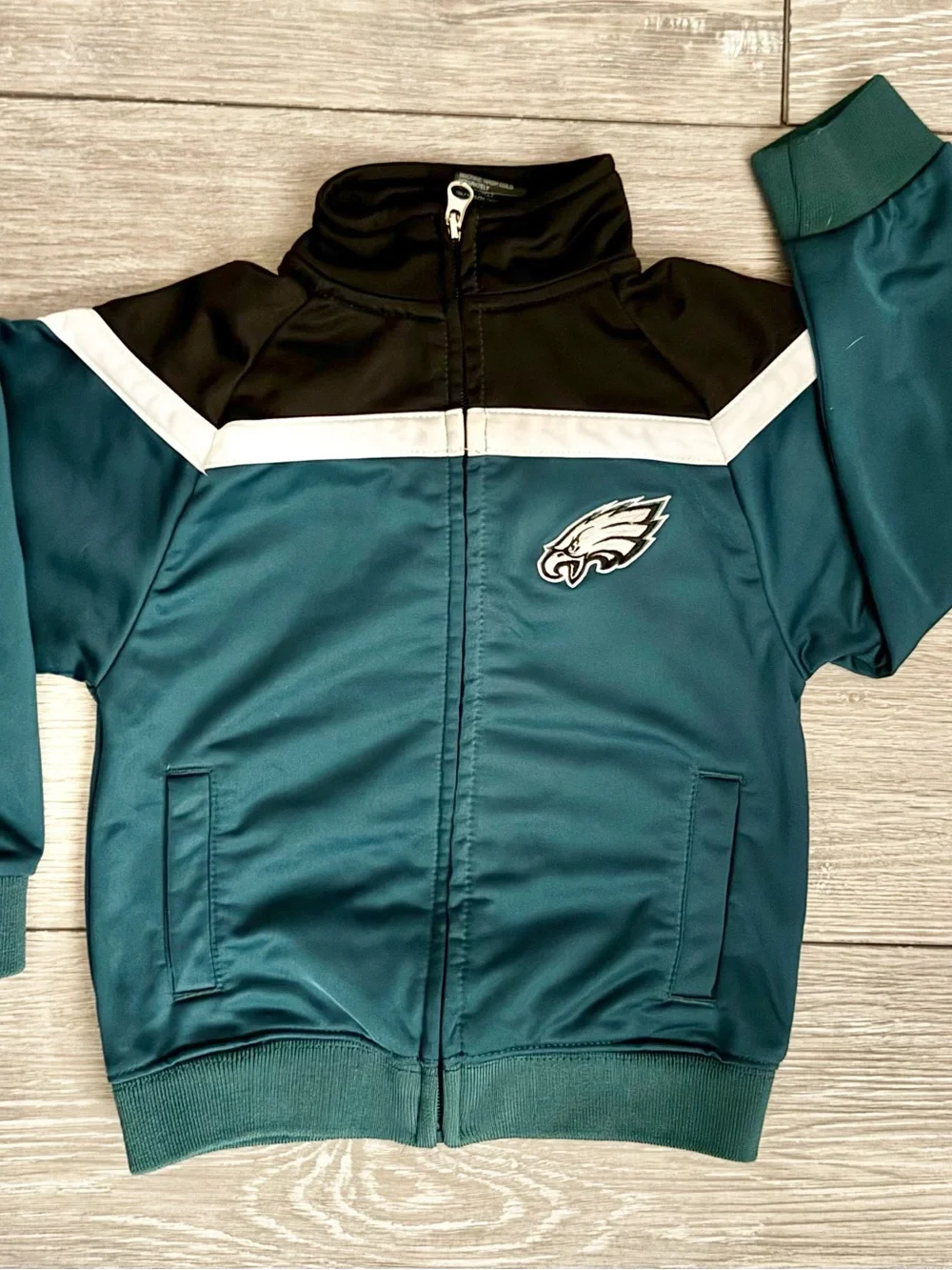 NFL Philadelphia Eagles Full Zip Jacket 4T NWOT